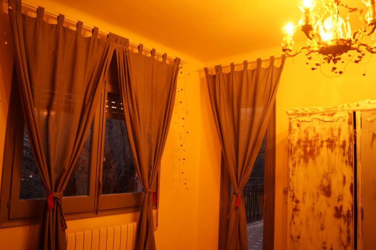 Apartamento Con Encanto L'Estany 2 Banyoles Luaran gambar